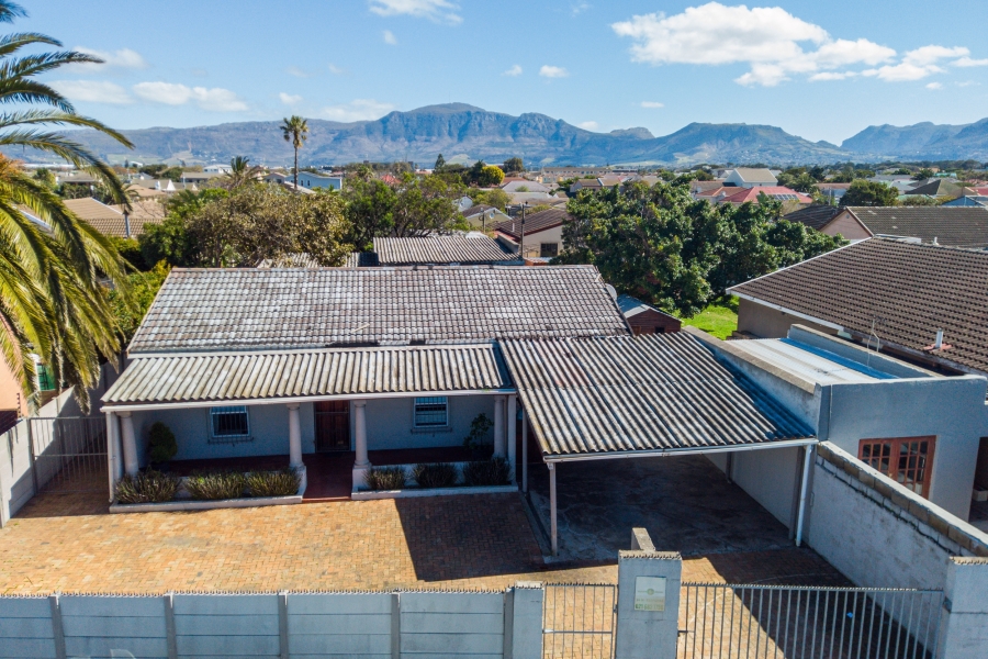 3 Bedroom Property for Sale in Southfield Western Cape